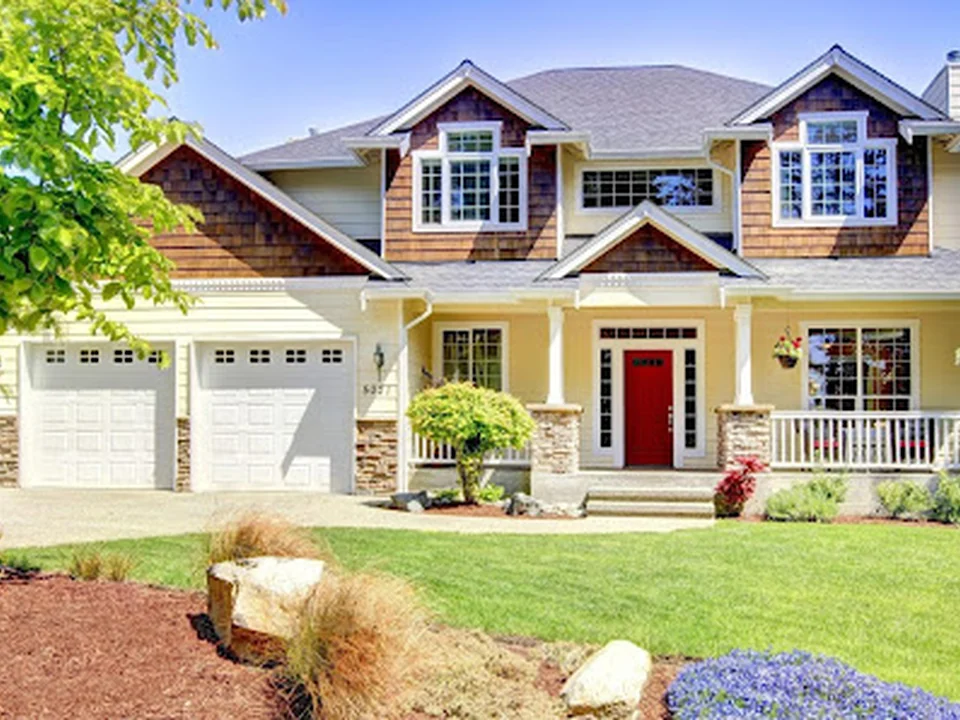 All 4 Seasons Garage Doors