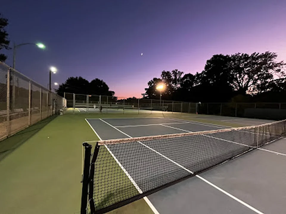 Bagley Tennis Courts