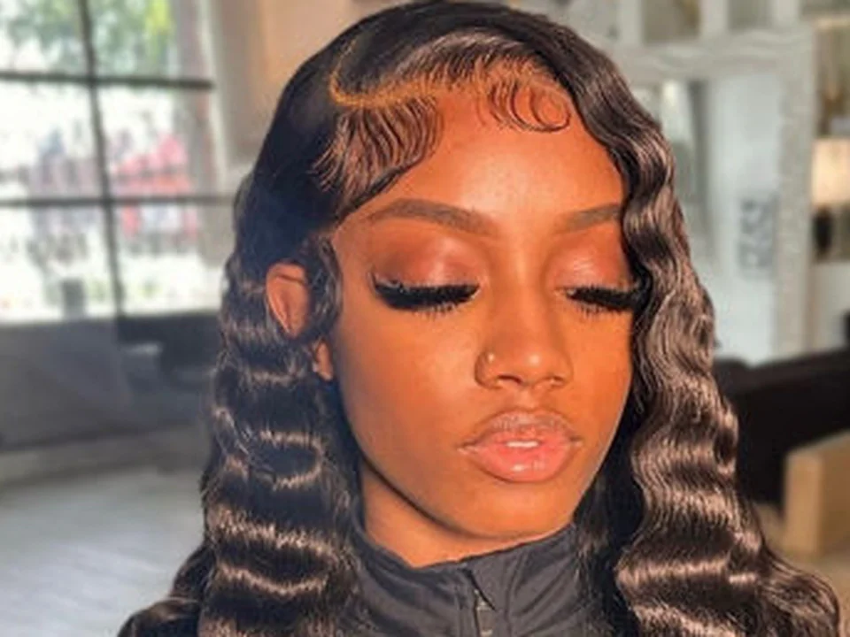 Beautiful Dollhouse Salon - Locs & Hairstylist, Ponytails