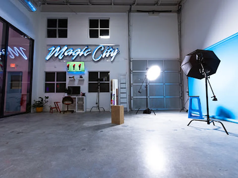 Cam Kirk Studios