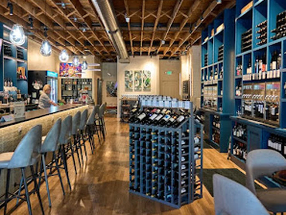 Chamblee & Vine Wine Shop and Tasting Room