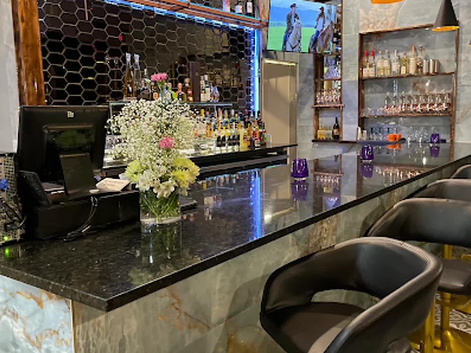 Colonial Kitchen and Bar