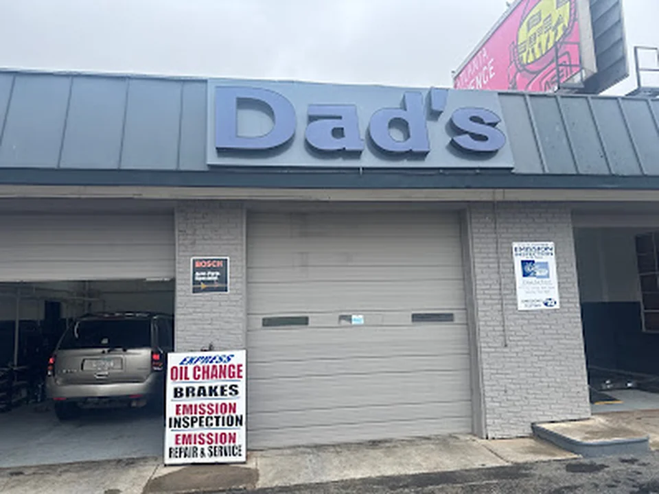 Dad's Auto Repair Shop