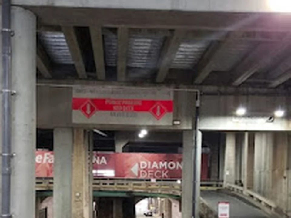 Diamond Deck Parking Garage