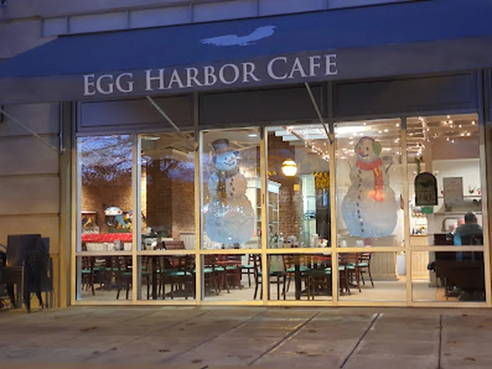 Egg Harbor Cafe