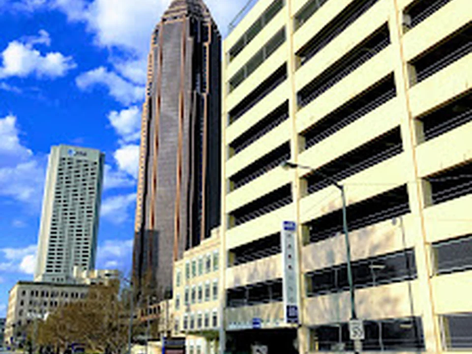 Emory University Hospital Midtown Parking (Summit Deck)