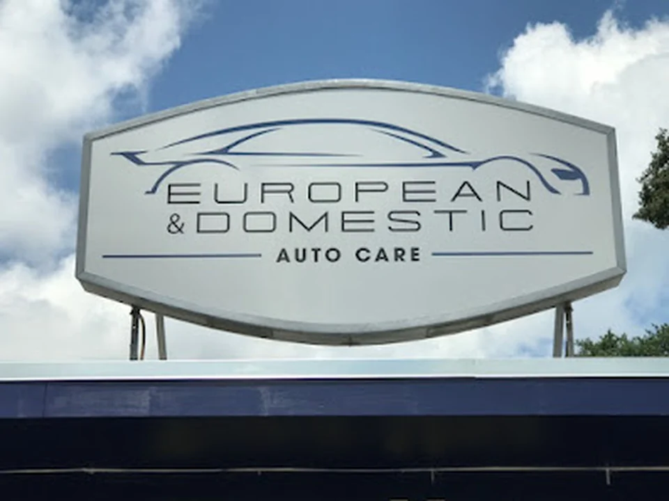 Foto de European and Domestic Auto Care