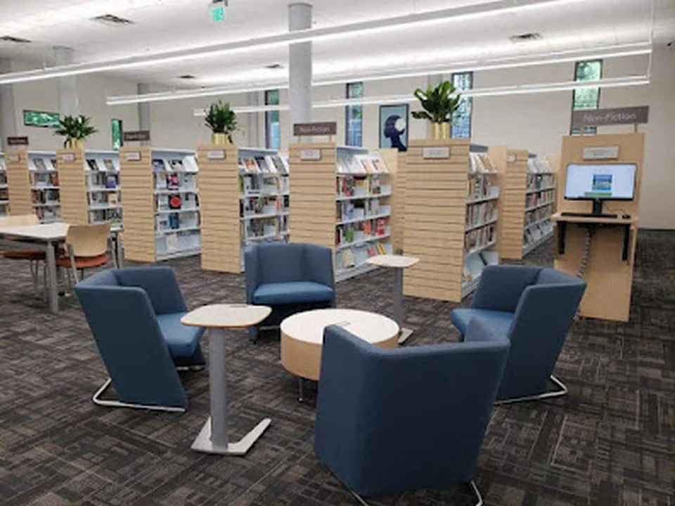 Evelyn G. Lowery Library @ Cascade