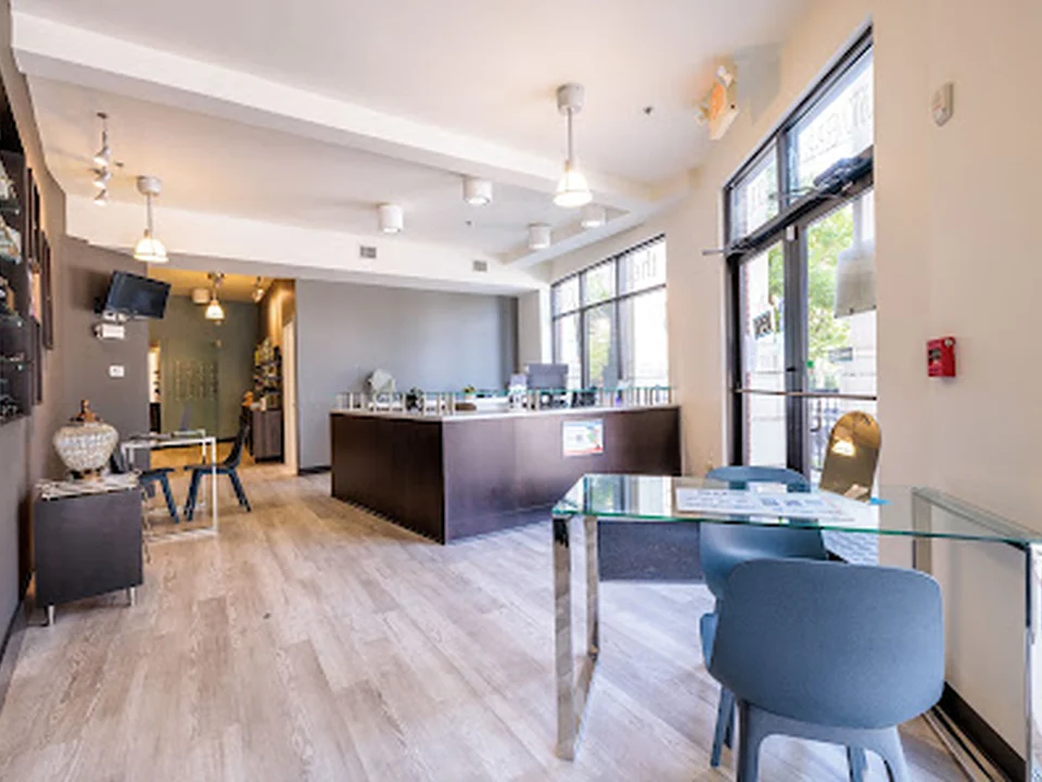 Family Eye Care Center of Atlanta