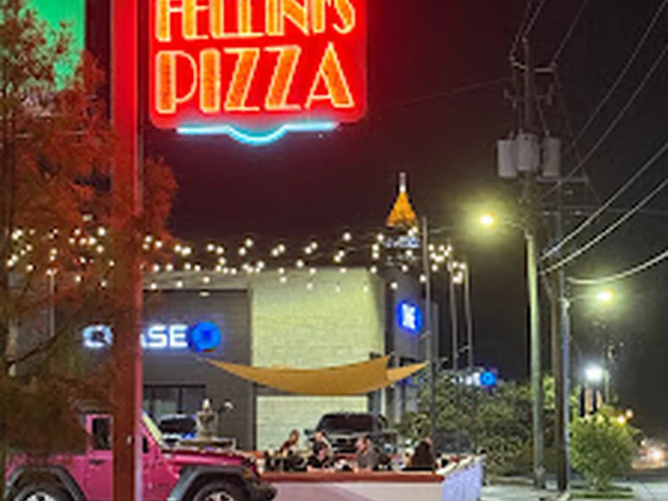 Fellini's Pizza