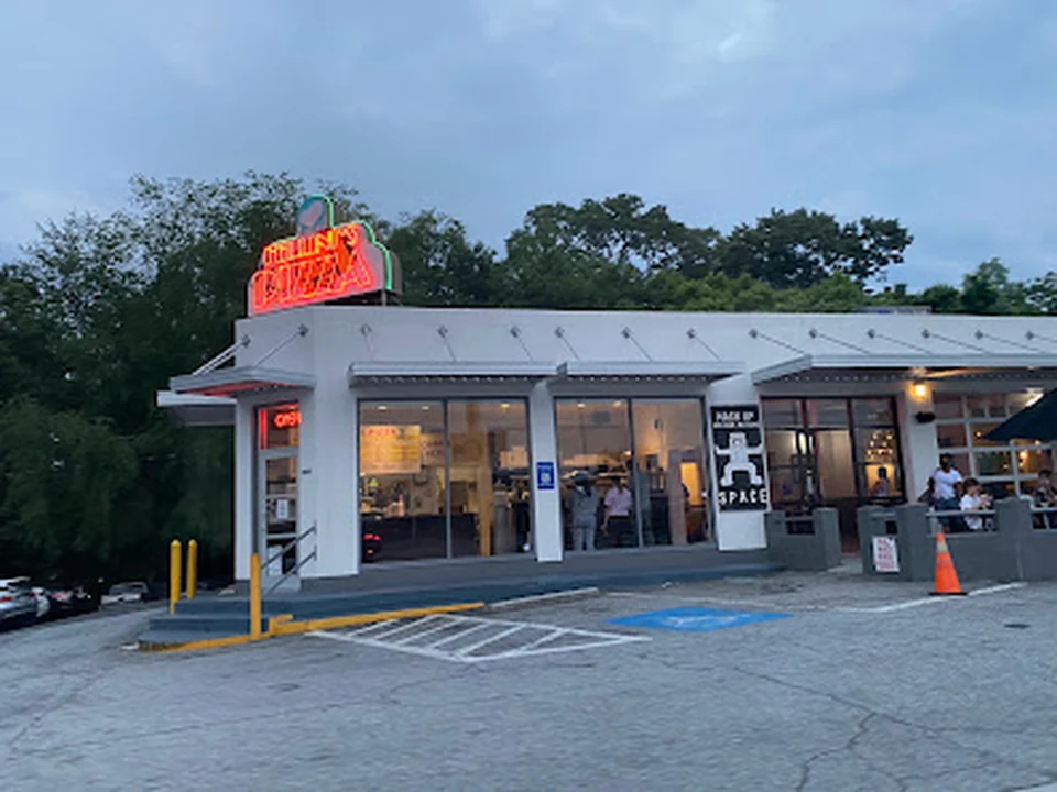 Fellini's Pizza