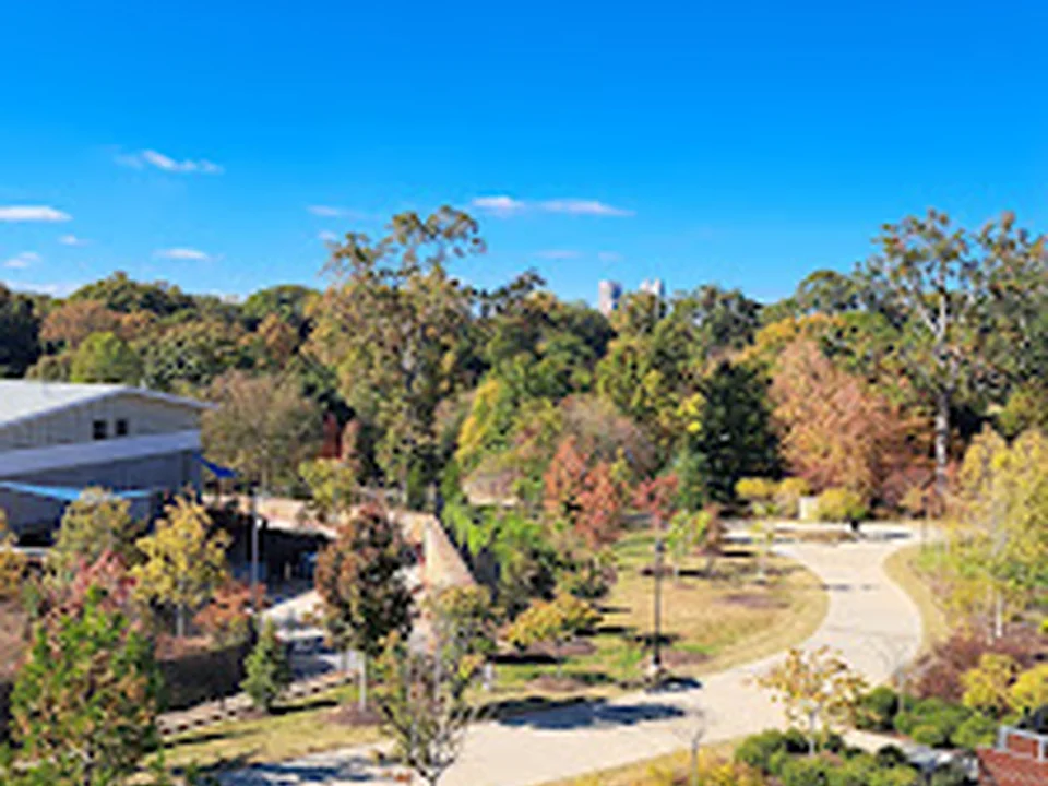 Grant Park Gateway - Car Park