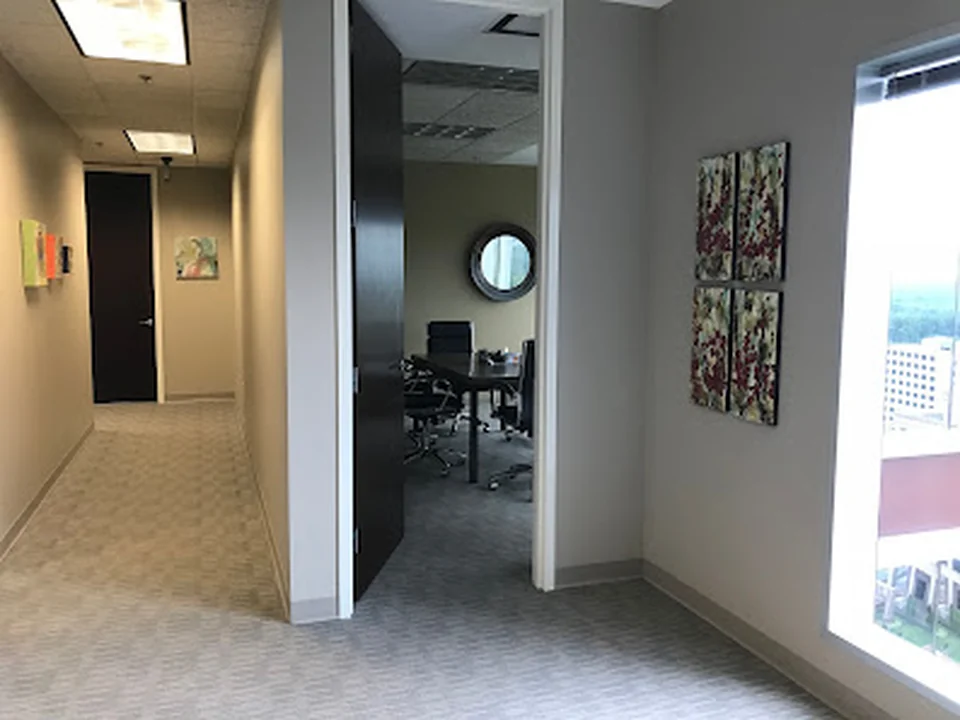 Hoelting & McCormack LLC
