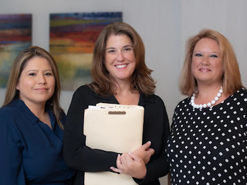 Law Offices of Laura Lanzisera - Georgia Workers' Compensation Lawyer