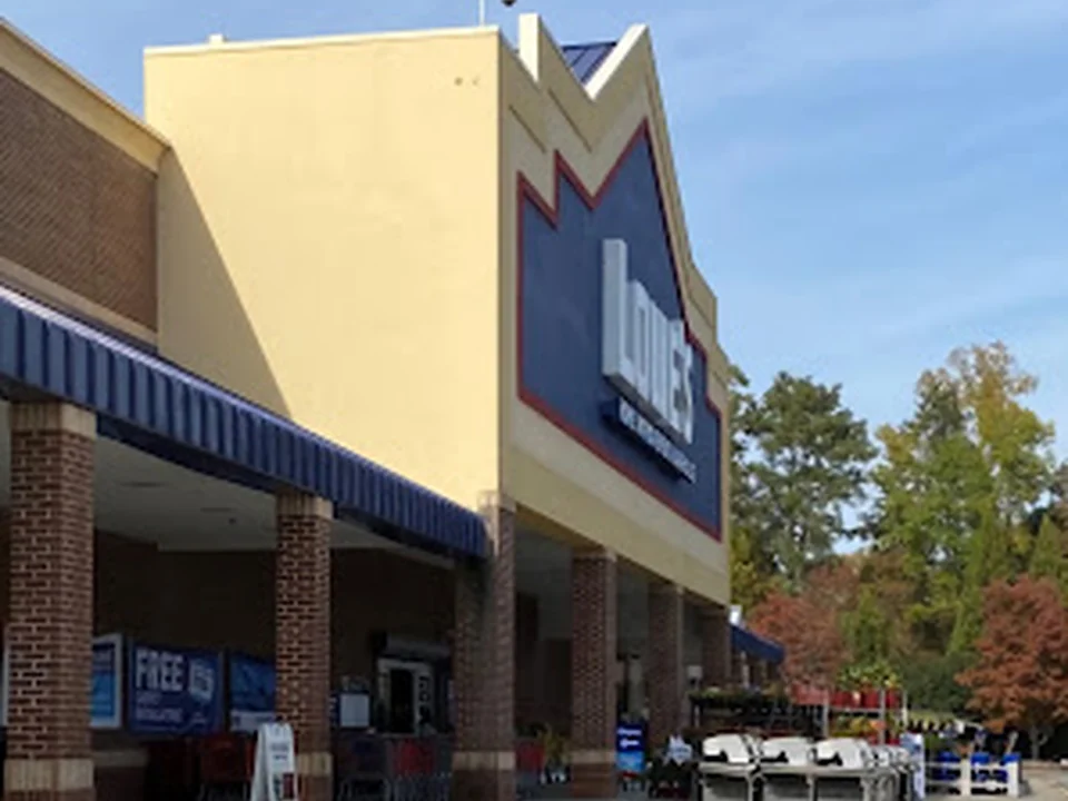 Lowe's Garden Center