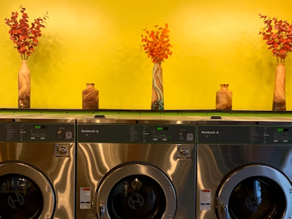 Midtown Cleaners & Laundry