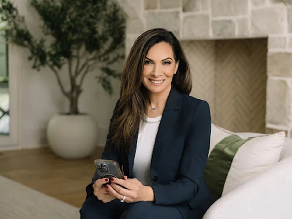 Nadine Lutz - Top Atlanta Real Estate Agent | Compass | Atlanta Georgia Real Estate Agent