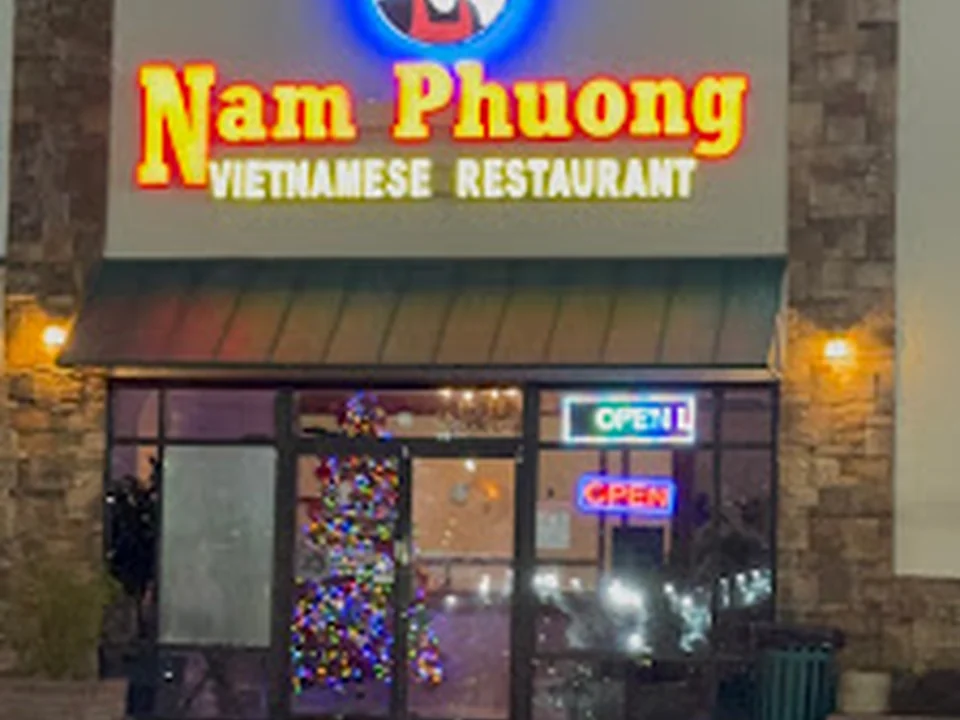 Nam Phuong - Jimmy Carter