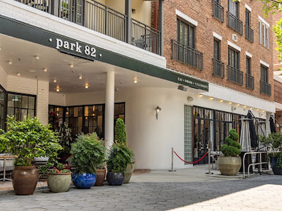 Park 82
