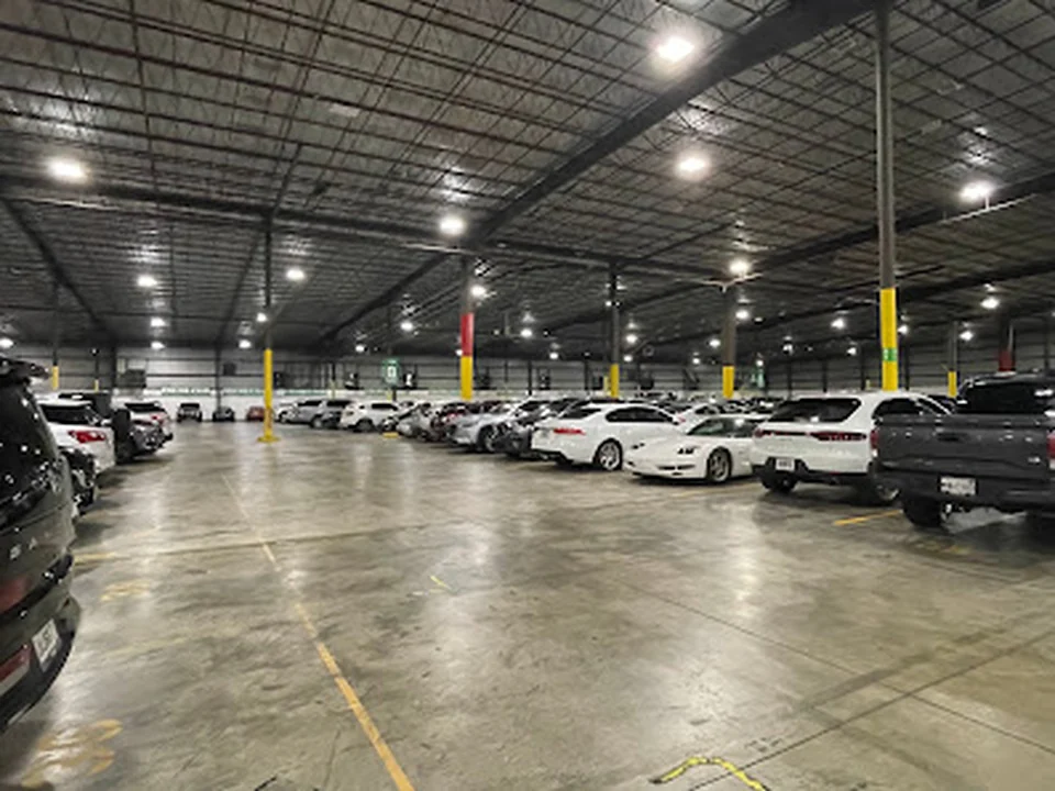 Peachy Indoor Car Park