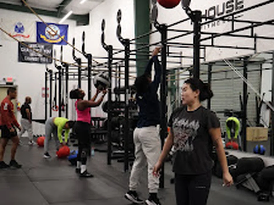 R'House Fitness LLC
