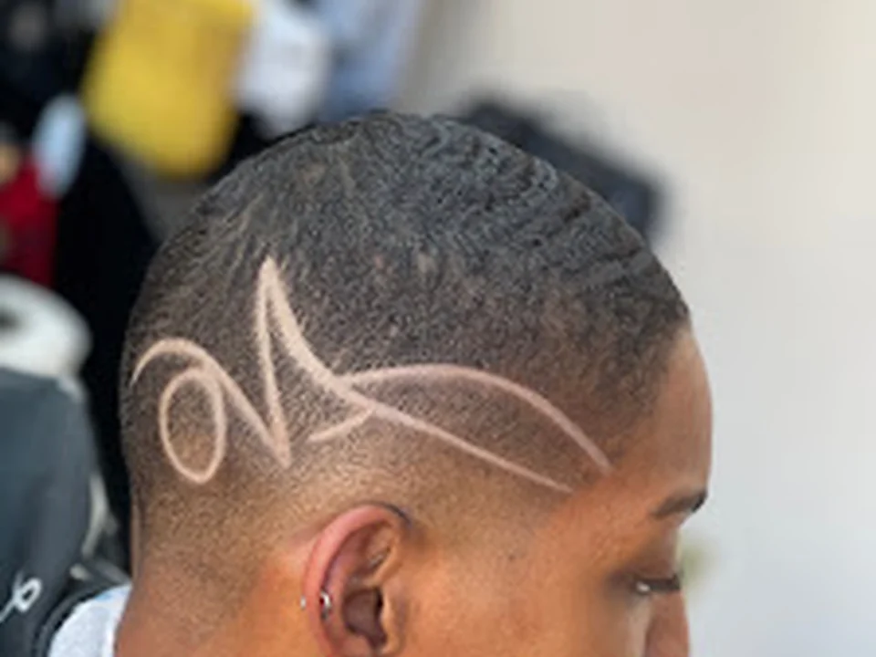 She Cuts Barber Studio