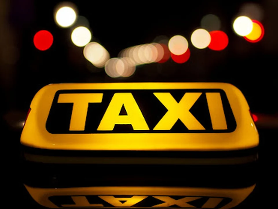 Speedy Taxi Cab