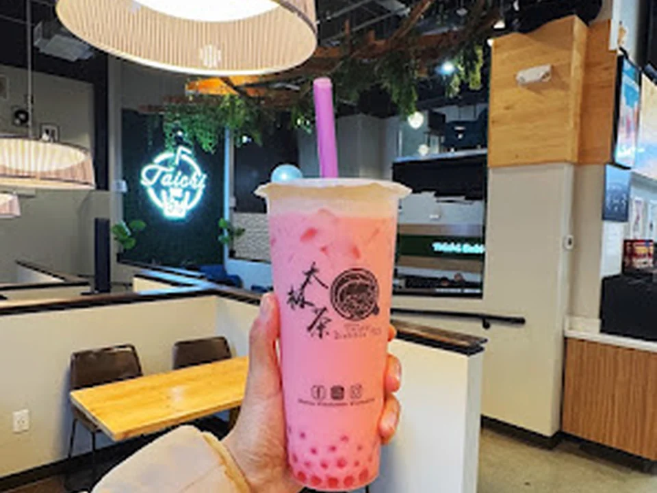Taichi Bubble Tea, Ramen and Poke Bowl - Decatur
