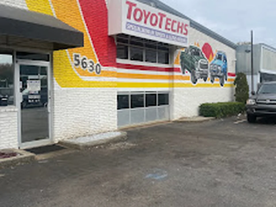 ToyoTechs Truck & SUV Center