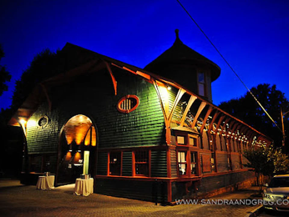 Foto de Trolley Barn