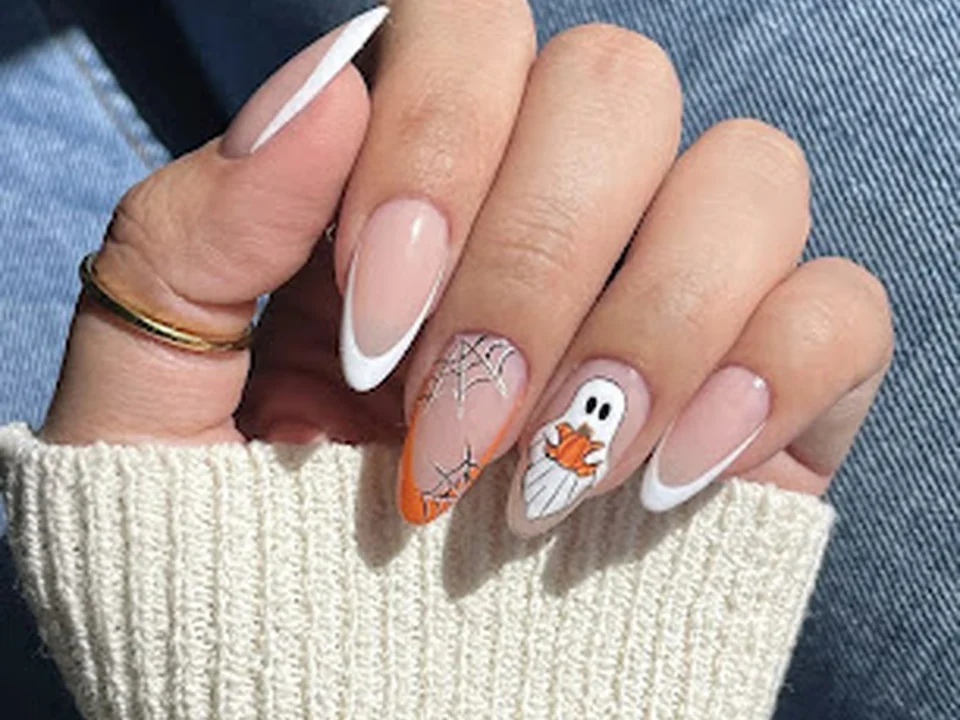 Unique Nails Midtown (NEXT TO APRES DIEM , BEHIND TRADER JOE)