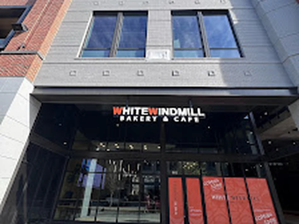 White Windmill Bakery & Cafe