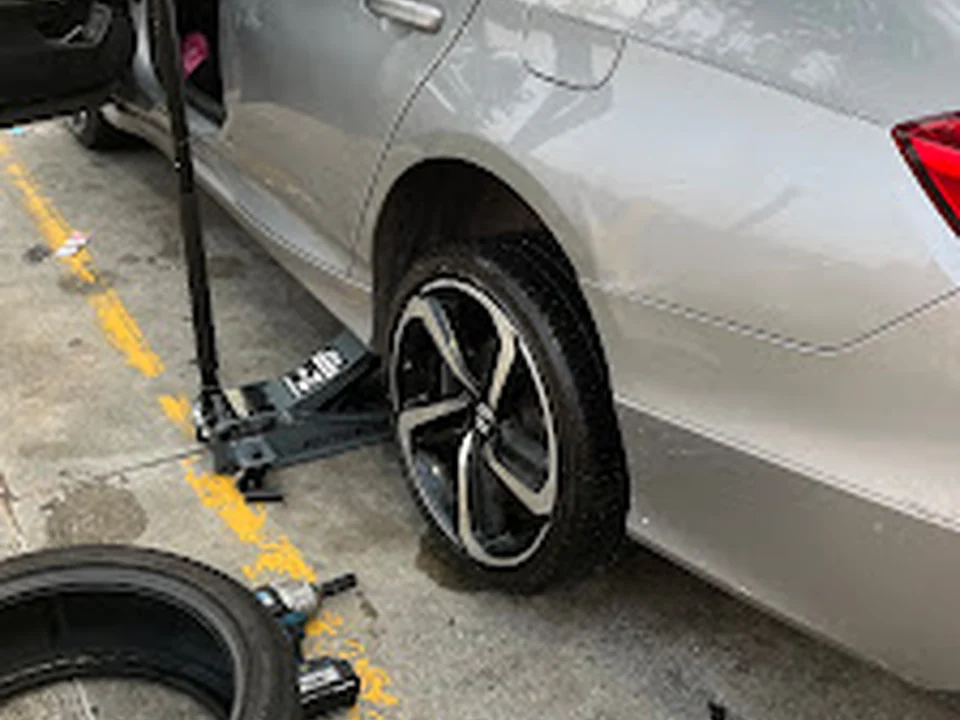 Zaza mobile tire service