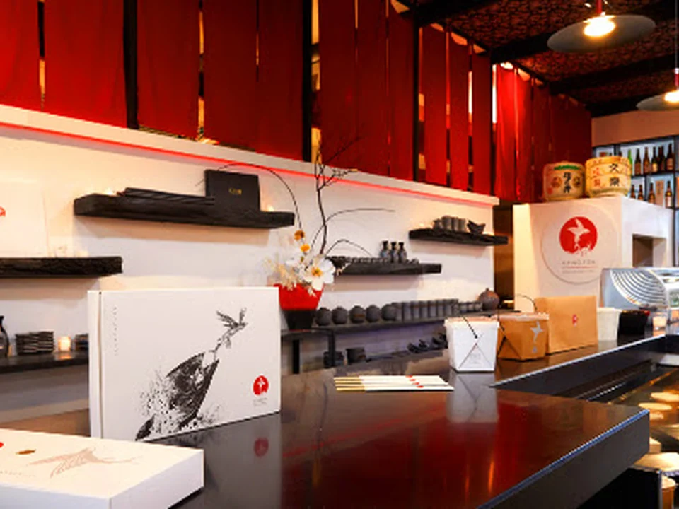 Flying Fish Sushi Chattahoochee Food Works, Atlanta