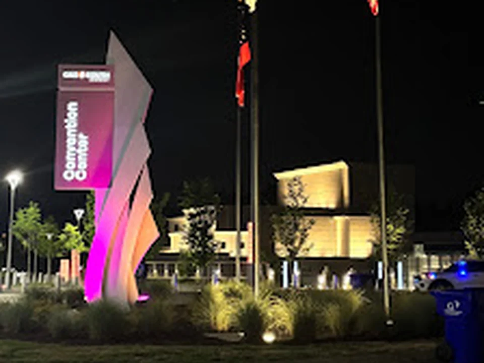 Georgia Convention Center - Entrance, Atlanta