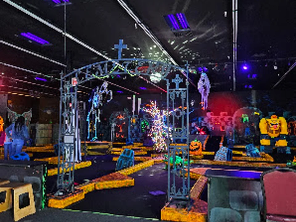 Monster Mini Golf Marietta, Atlanta