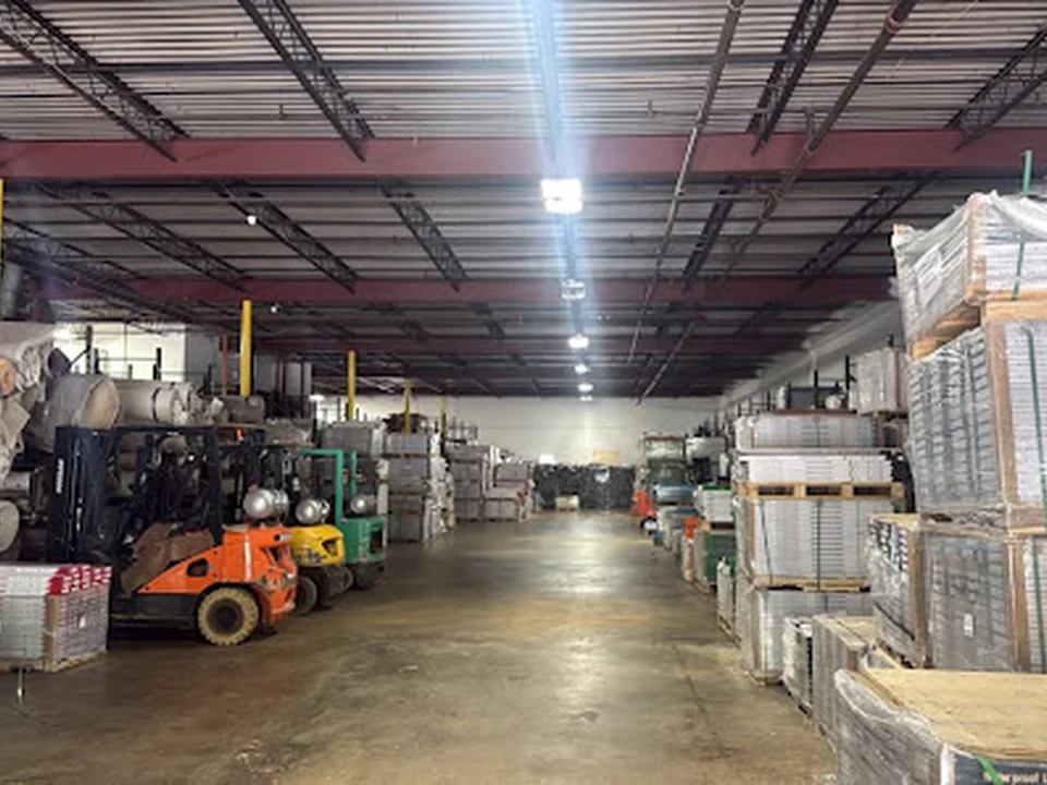 Cheap flooring outlet, Atlanta