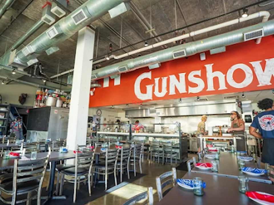 Gunshow, Atlanta