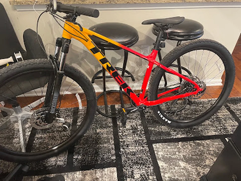 Basement Bike Mechanic, Atlanta