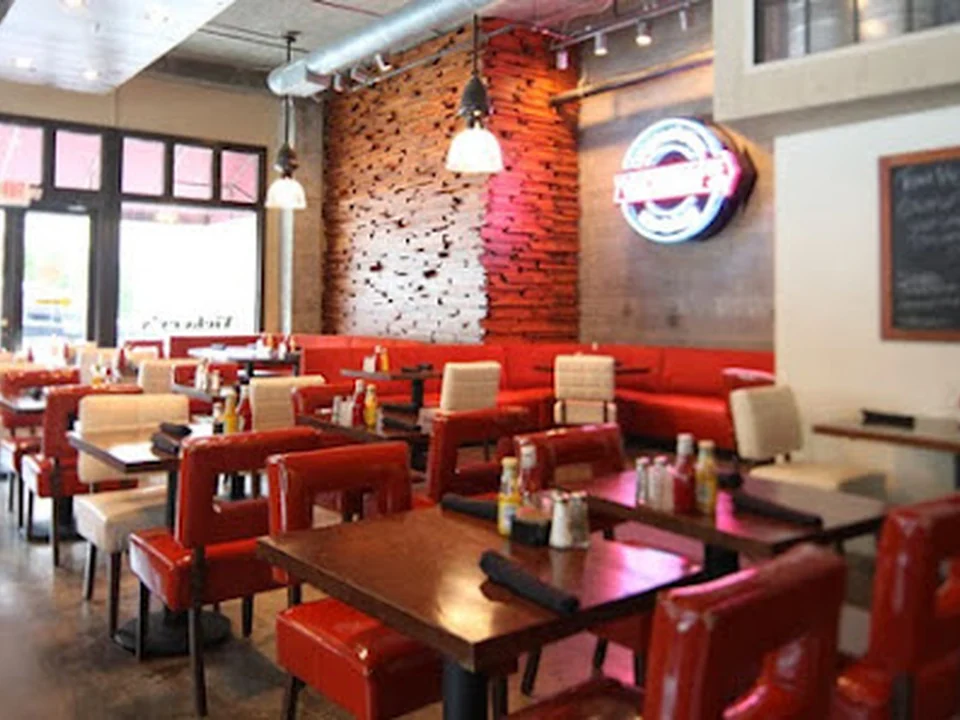 Vickery's Bar & Grill - Glenwood Park, Atlanta