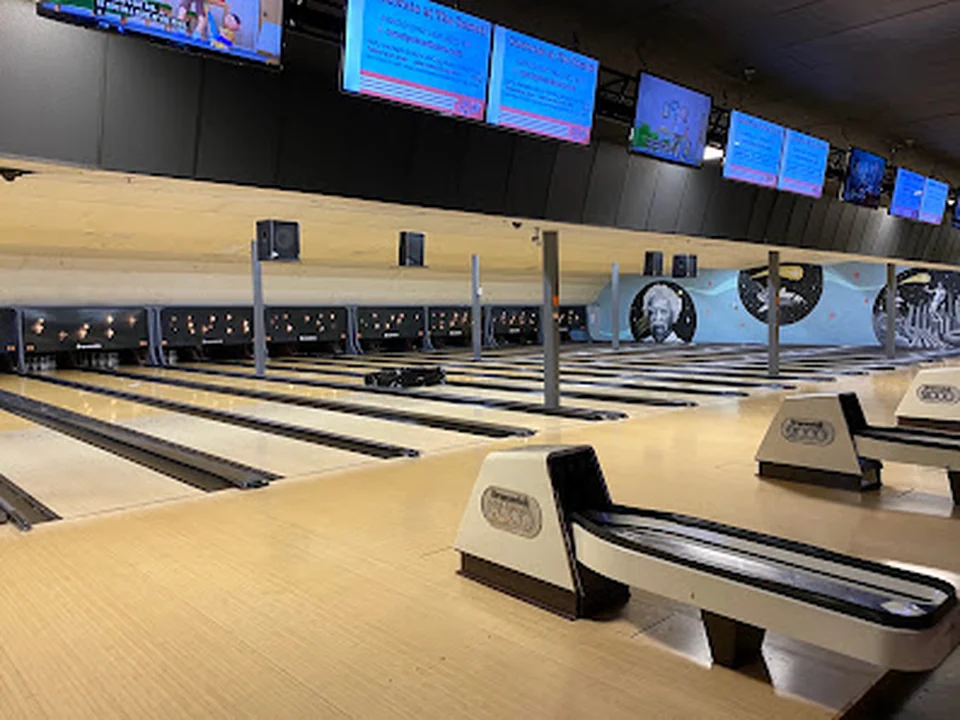 Comet Pub & Lanes, Atlanta
