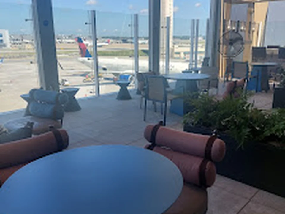 Delta Sky Club (Concourse F), Atlanta