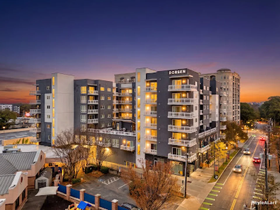 Dorsen Stay, Atlanta