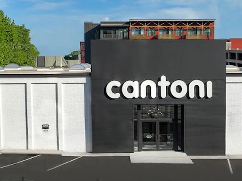 Cantoni, Atlanta