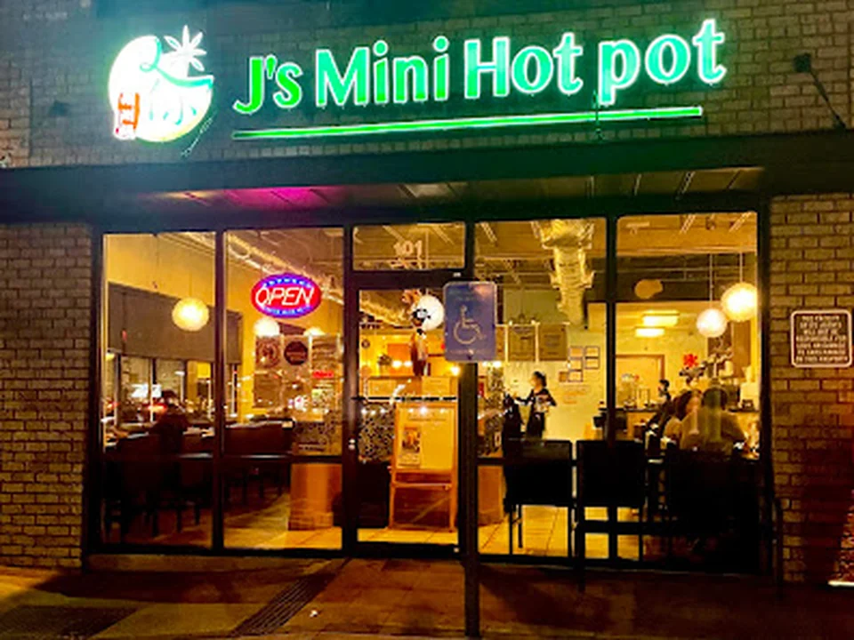 J’s Mini Hot Pot, Atlanta