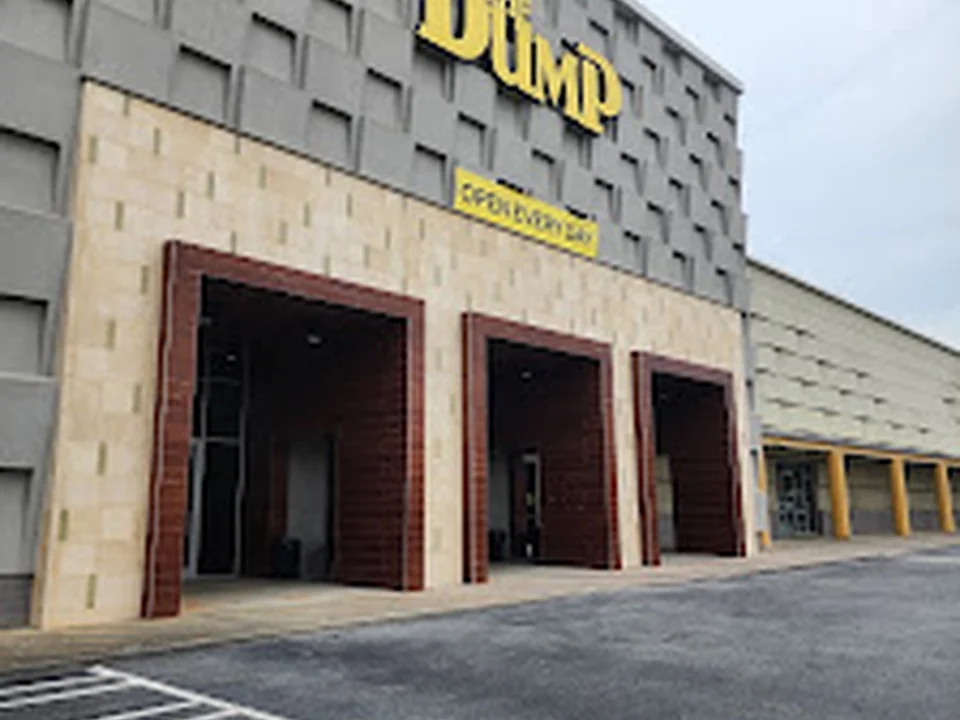 The Dump Luxe Furniture Outlet, Atlanta